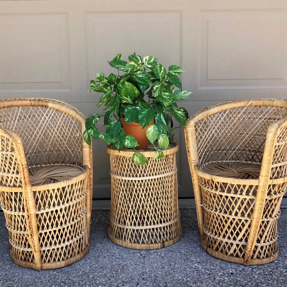 Let’s Be Friends + Shop Updates + Vintage Home Decor Items For Sale! - Picture 9 of 16